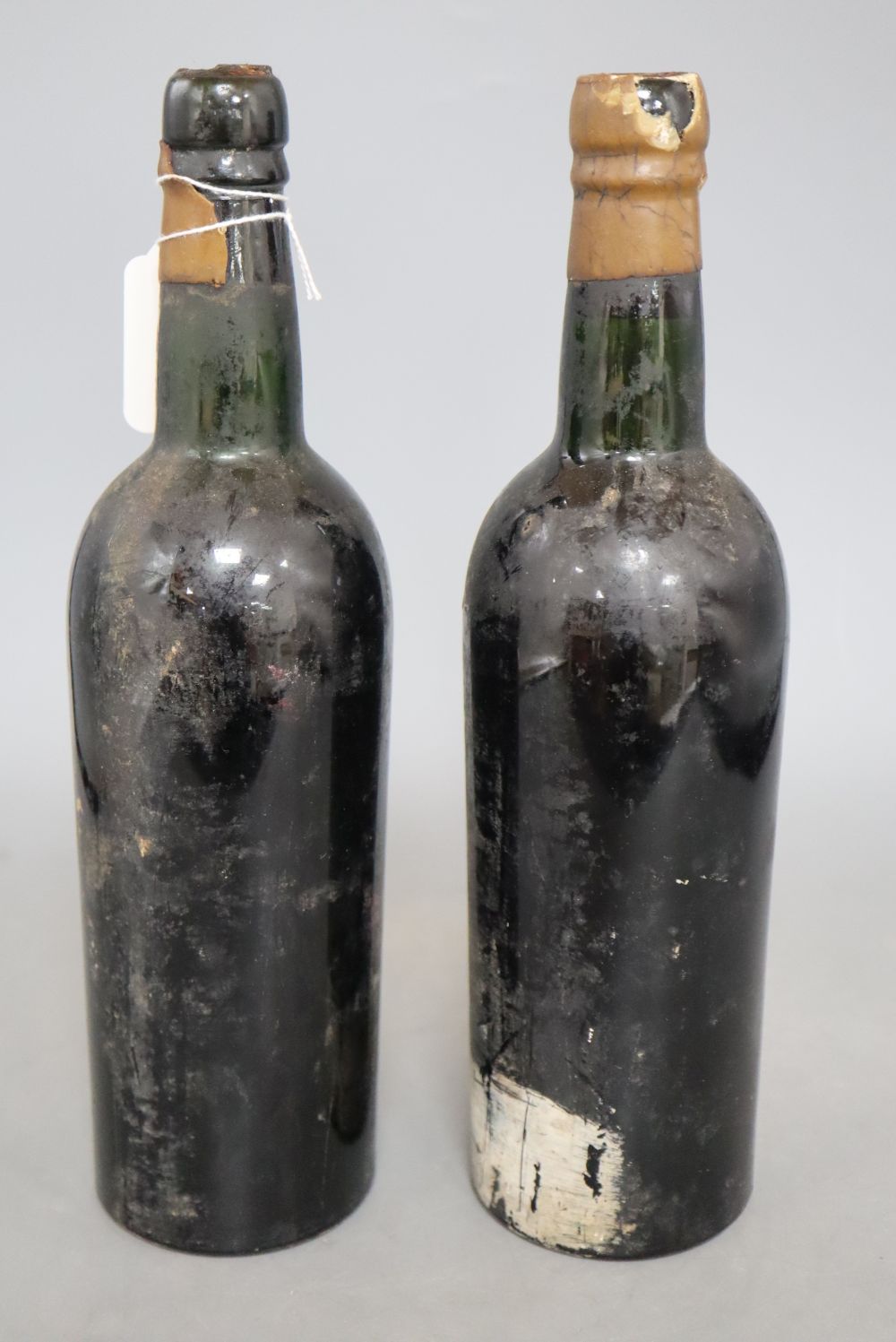 Two bottles of Navy vintage port